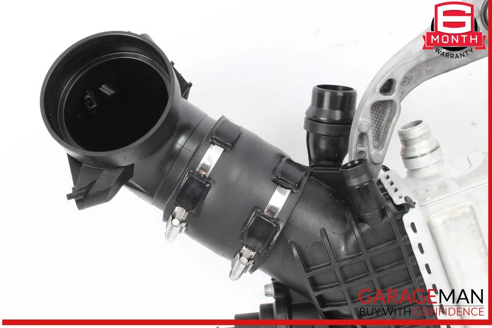 Оригинальный интеркулер радиатора 20-23 Mercedes X253 GLC300 4MATIC - Изображение 2 из 4