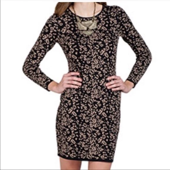 Belle Badgley Mischka Animal leopard Sweater Long Sleeves Bodycon Dress Sz S