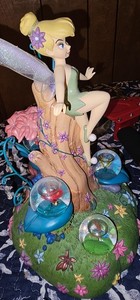 Disney Snow Globe Tinker Bell Among Fireflies Tree Stump Glitter