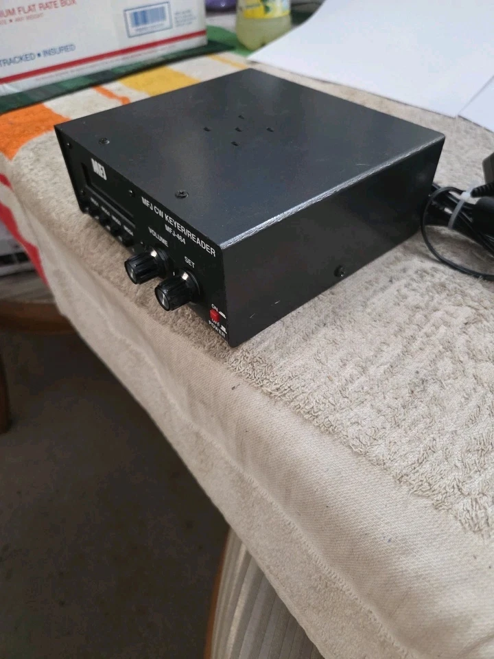 MFJ 464 CW Memory Keyer / Reader & Manual - Image 4 of 4