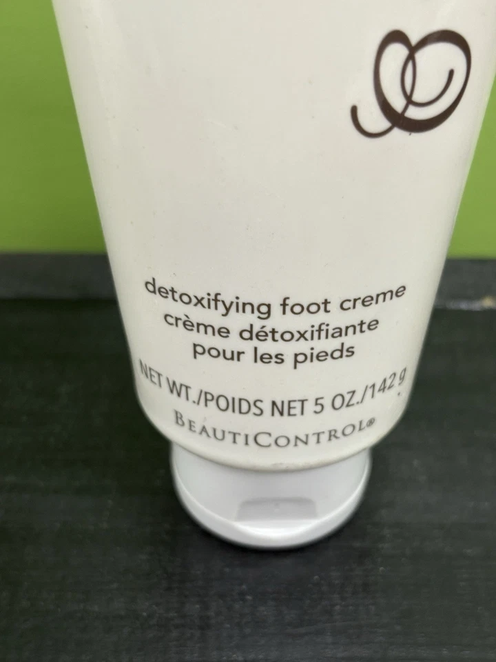 Crema desintoxicante para pies BeautiControl Spa Detox Foto 2 de 3