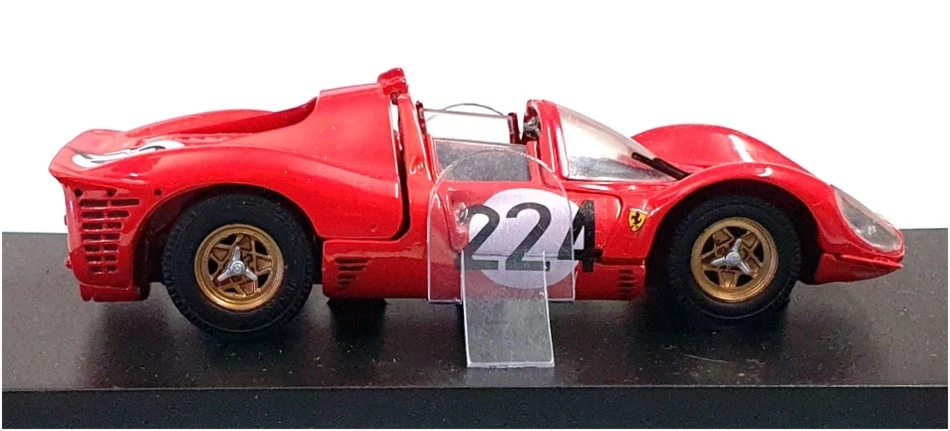 Universal Hobbies escala 1/43 FE224 - Ferrari 330 P4 - #224 Targa Florio 1967 Foto 3 de 4
