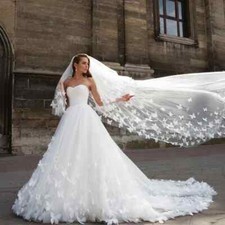 Sweetheart Nekcline Butterfly White Flowers Open Back Wedding Dress with Jacket