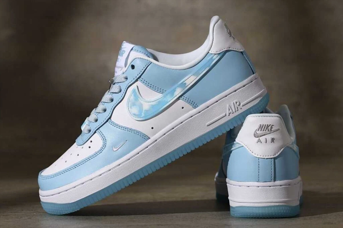 NIKE Women's AIR FORCE 1 '07 LX NAIL ART (DX2937-100) US 12 / 29cm