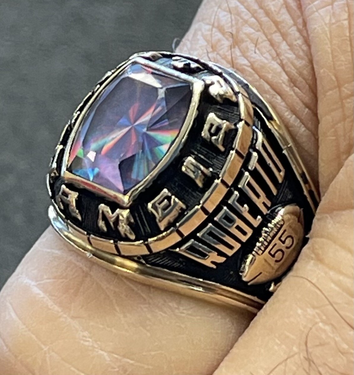 1990 Notre Dame High School Riverside CA 10K Gold Graduation Ring