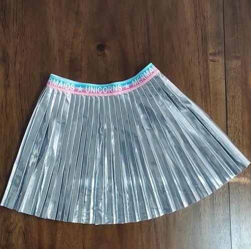 Big Girls size 4 Garanimals 365 Kids Mtlk/Silver Pleaded Skirt w/Elastic wast