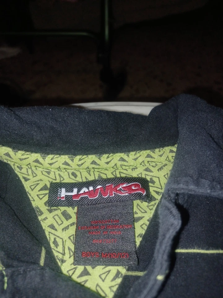 Hawk Youth SZ Boys Polo Shirt Medium (10-12) Black & Neon Green - Image 4 of 4