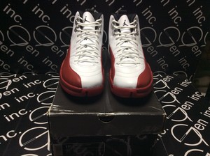 jordan 12 cherry 2009