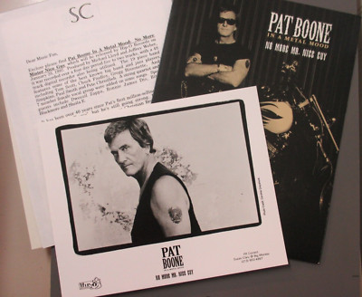 Pat Boone promo photo ORIGINAL 8X10 + 3 pages of press in custom cover !