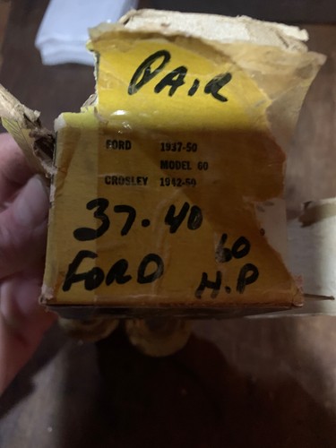 VINTAGE HARRISON PAIR THERMOSTAT BUY-NO 1212-37-40 FORD 60 HP-PAIR-***NOS*** - Picture 9 of 12