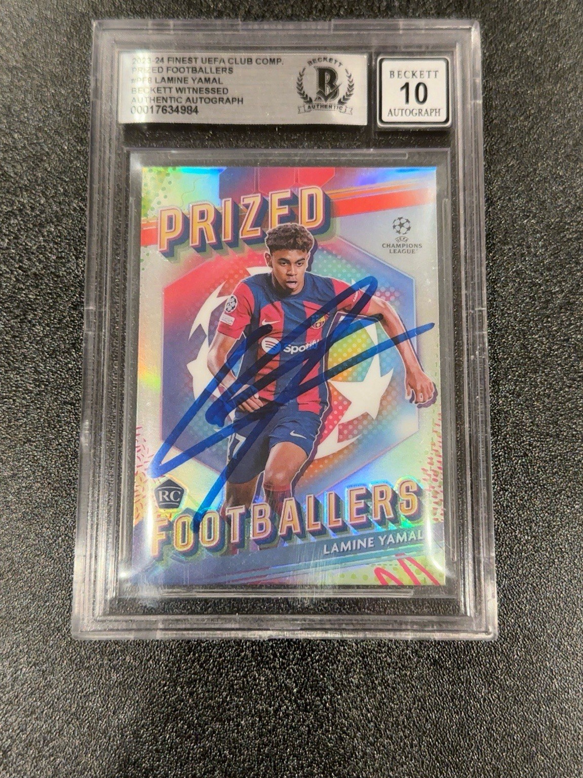 2023 Topps Finest Lamine Yamal RC Prized Footballers Auto Beckett Auto 10 Rookie