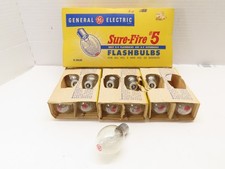 Vintage General Electric Sure Fire Flash Bulbs 5  25 Sockets Lot 12ct D4525