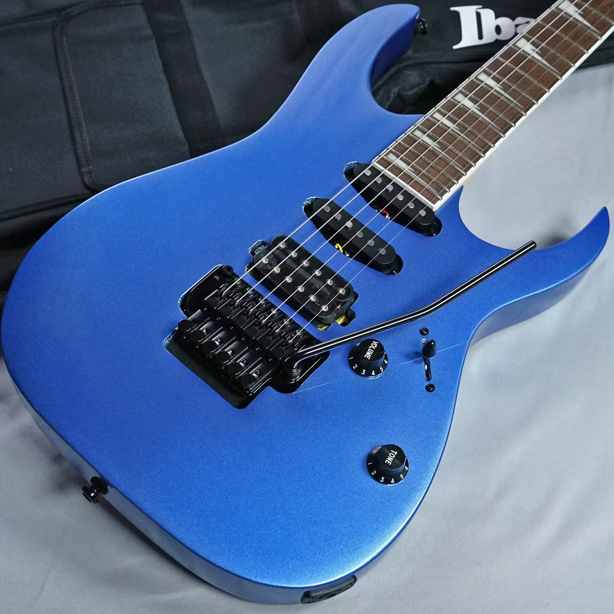 Ibanez 日本製 blue s-l1200.png