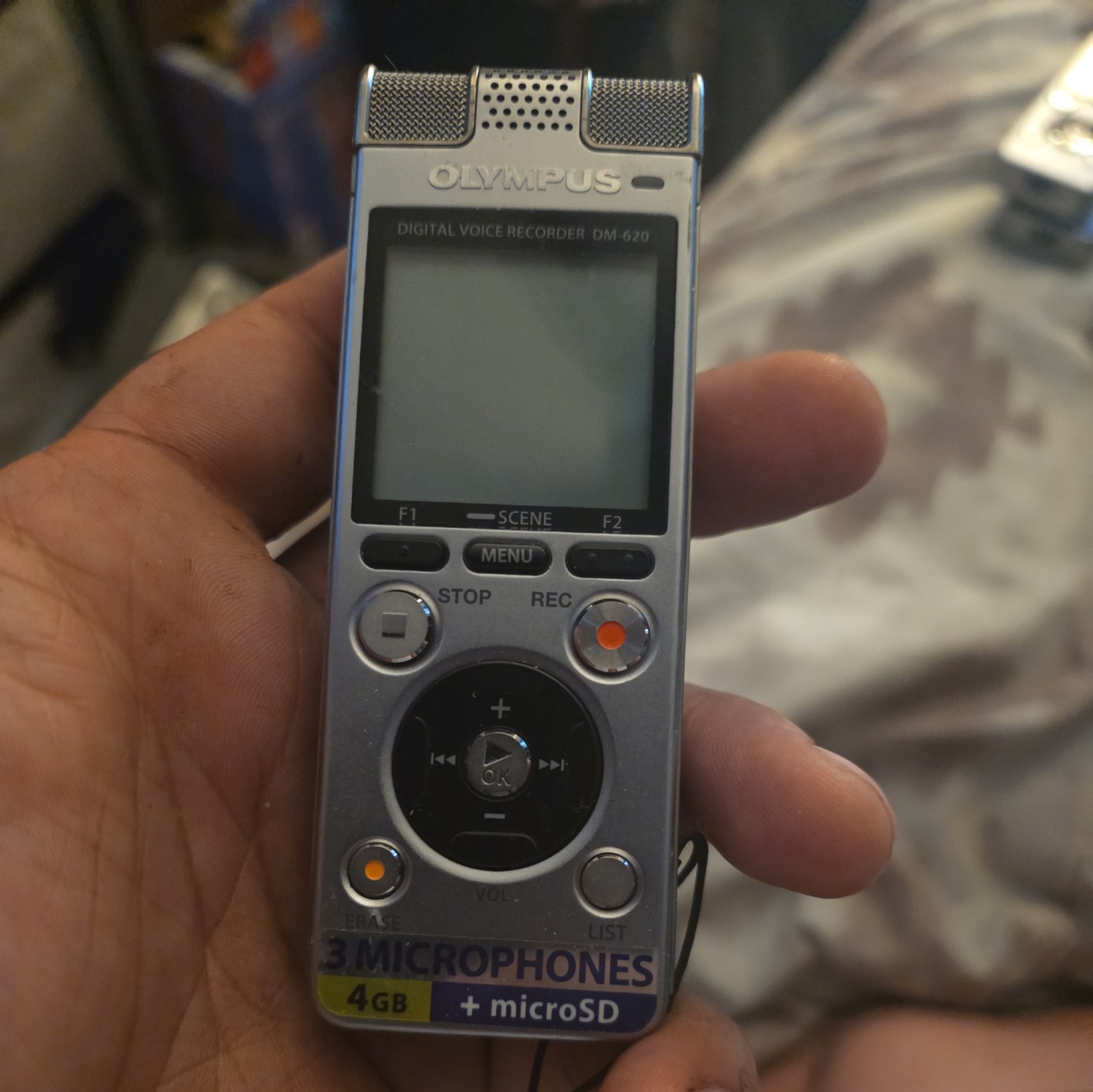 Olympus 142665 DM-620 SLV Voice Recorder! NO CABLES INCLUDED
