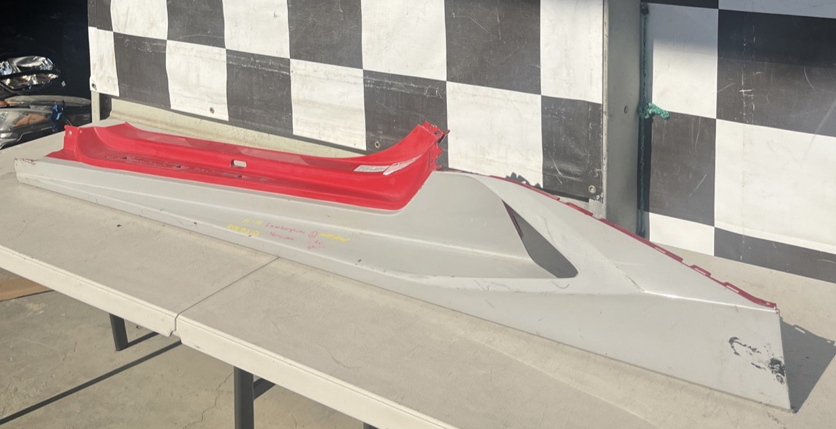 2015 2016 2017 Lamborghini Huracan Left Rocker Panel Used Oem 4T0 853 123