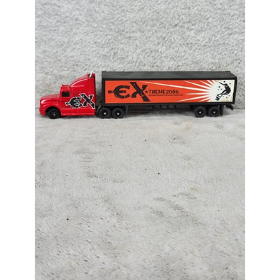 #ad Maisto Extreme 2006 Semi Truck Tractor Trailer Red Black Diecast Toy Hauler $16.98