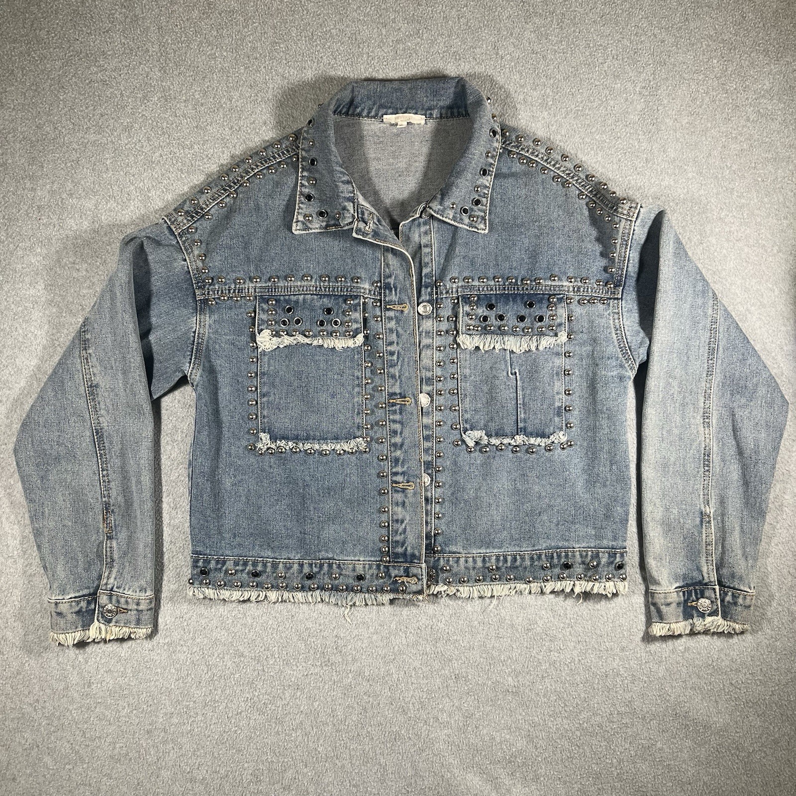 Veveret Studded Denim Jacket Cropped Distressed Grommet Festival Boho Size L