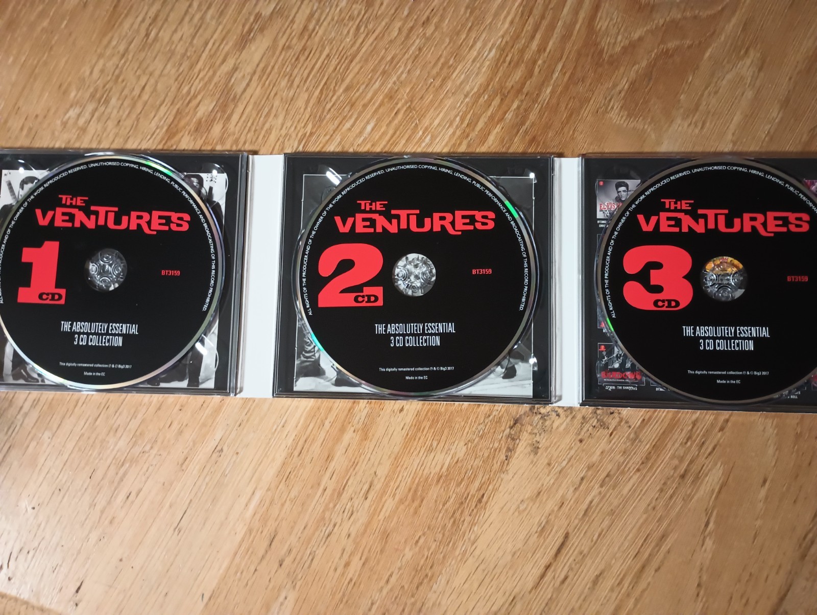 Absolutely Essential 3 cd Collection by Ventures (CD, 2017) thumbnail 4