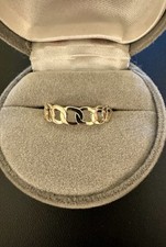 Hallmarked 9ct Gold Curb Chain Ring . Size T