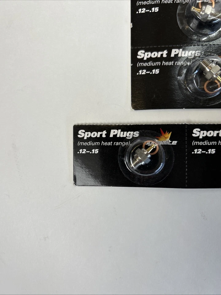 Brand New Dynamite Sport Glow Plugs .12-.15 DYN2500 Glow Plugs Genuine - Image 2 of 4