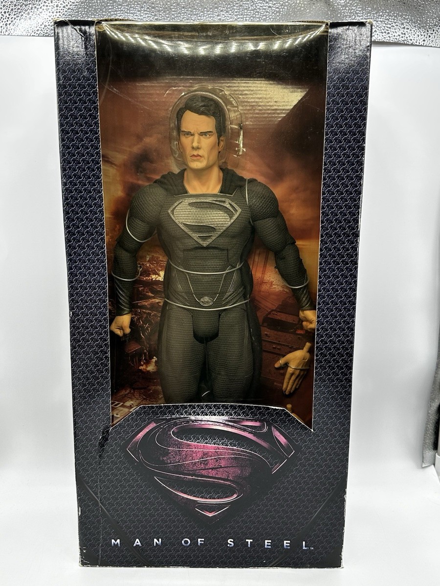 NECA Superman - Black Suit Variant 1/4 Figure 18” Henry Cavill Man