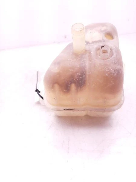 Coolant Reservoir 2.4L Fits 2007-2012 CHEVROLET MALIBU 25775252 - Image 2 of 4