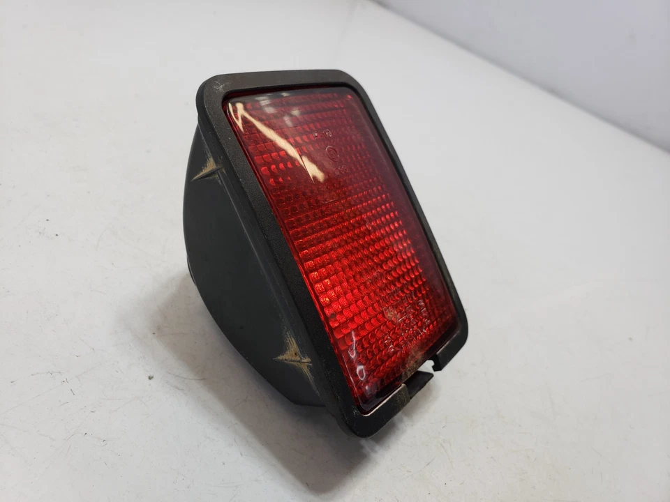 ✅ 99-03 OEM Volkswagen Eurovan GLS parachoques trasero derecho marcador reflector lámpara Foto 3 de 4