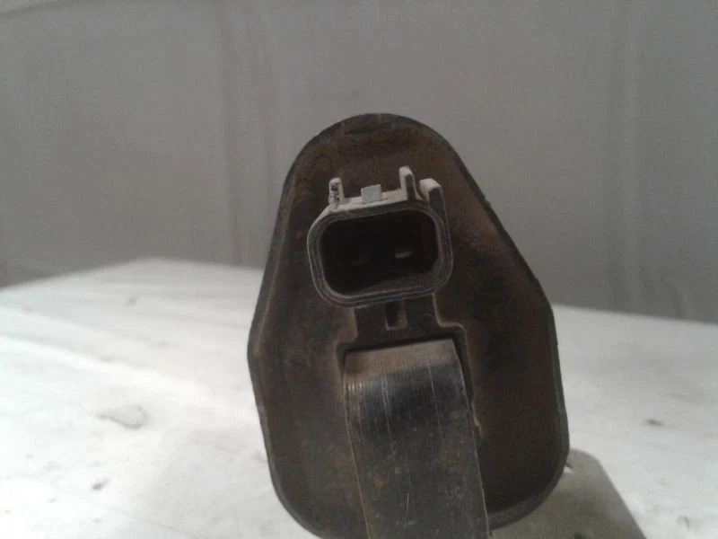 Coil/Ignitor 3 Cylinder Fits 95-00 FIREFLY 581557 - Image 2 of 4