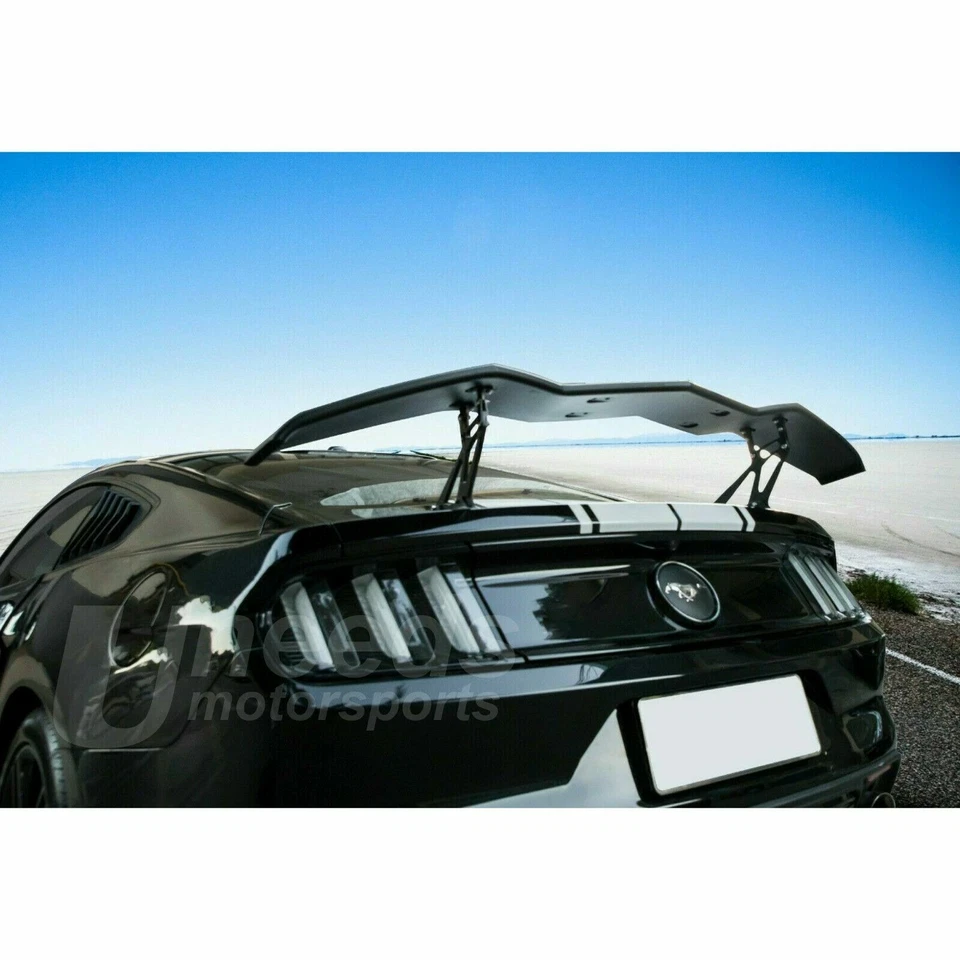 Alerón trasero negro imprimado estilo Lambo Fit Ford Mustang GT Foto 3 de 4