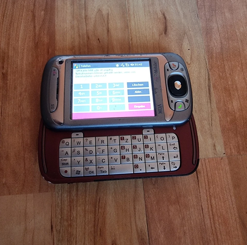 HTC HERMES 300 MDA T- Mobile Slider in silbergrau-rot - Bild 2 von 4