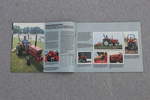 Case-IH 200-series tractors original sales brochure #AD-60107B - Picture 4 of 7