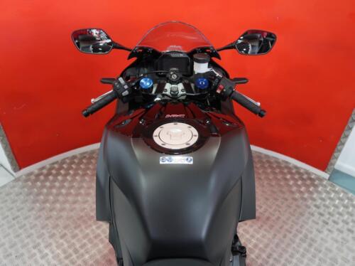 Brand new Honda CBR600RR - Picture 9 of 16