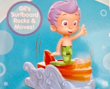 BUBBLE  GUPPIES  GIL'S  SURF  BOARD  PLAY SET  (U3CL)  & (U2)