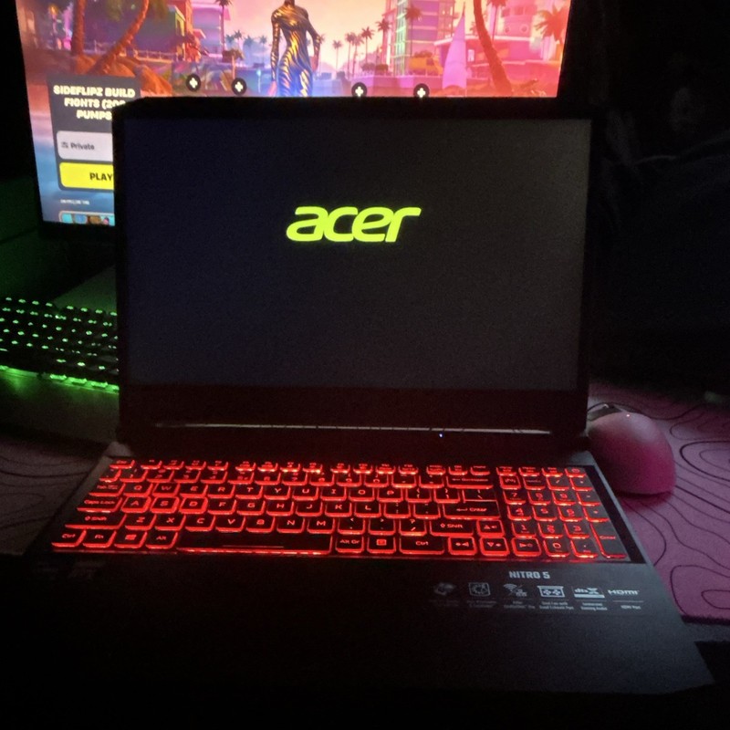 Acer Nitro 5 16in i5 12th Gen 16GB RTX 3050 Ti Backlit Black Charger