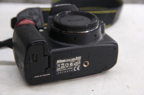 Nikon D40 6MP APS-C DSLR, Camera Body Only, Fully Tested - Cosmetic Grade: B- - Picture 7 of 7