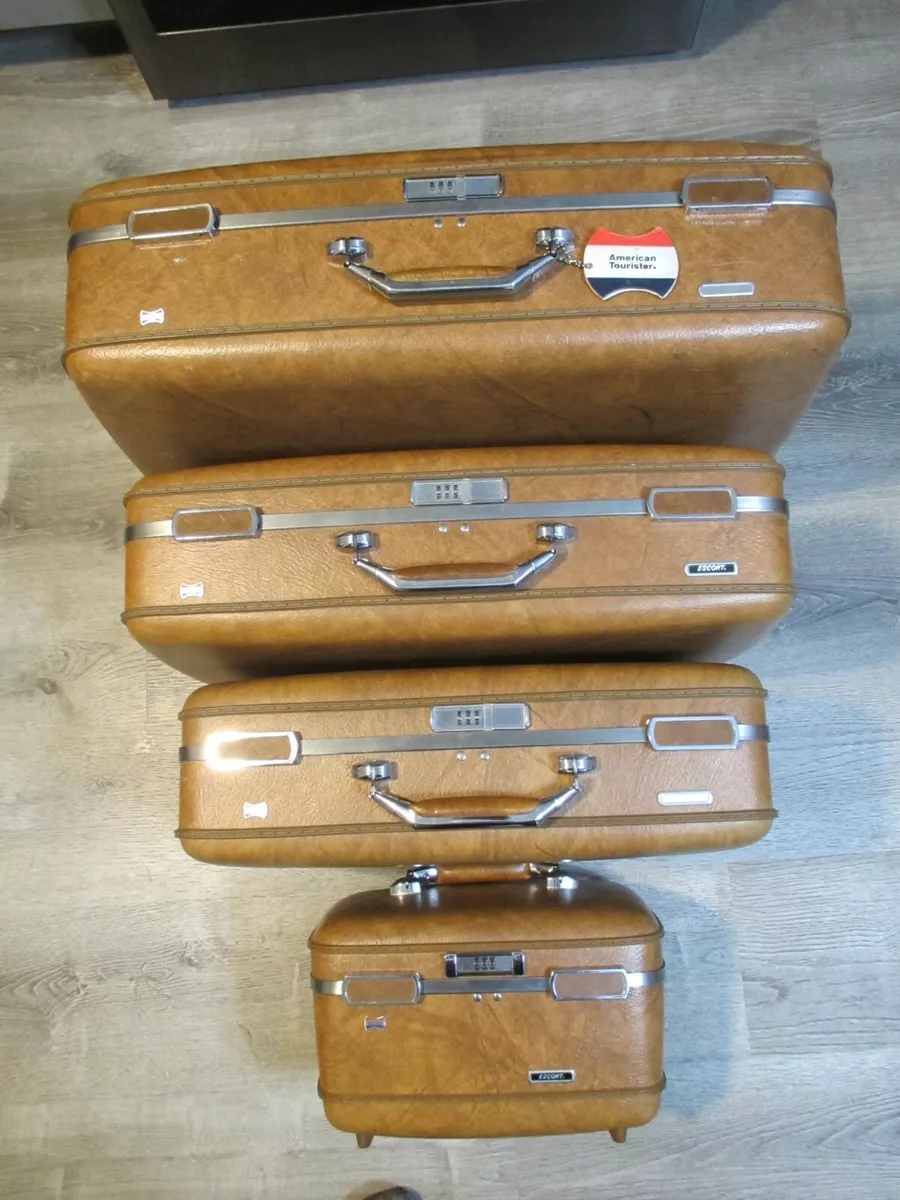 Vintage American Tourister Luggage Set of 4