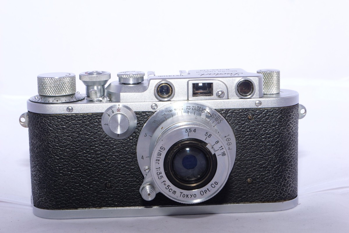 LEOTAX D IV vintage Leica Copy camera. Tokyo Simlar 5cm/3.5 lens