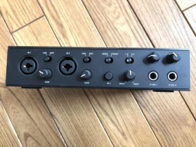 Native Instruments Komplete Audio 6 MK2 6 in 6 out Audio Interface