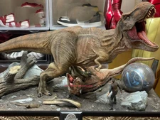 Prime 1 Studio LMCJW2-07 T-REX & CARNOTAURUS DELUXE Ver Statue In Stock 1/15