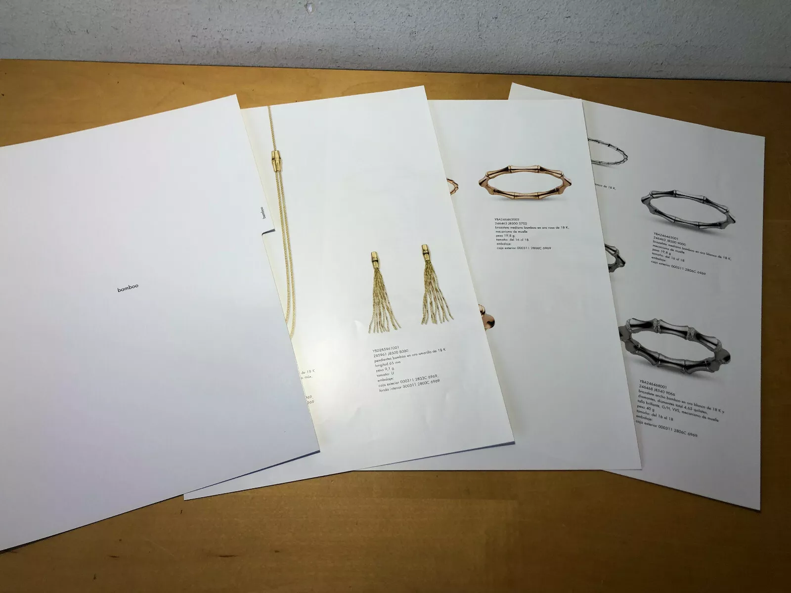 Communiqué de presse   GUCCI   Collection bijoux dorés   Collection bambou   Espagnol