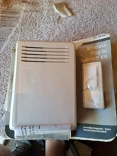  Wireless Battery Operated Door Bell Kit w Push Button, White#1001.406.888