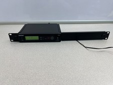  AS-IS  Shure SLX4 Wireless Microphone Receiver,  POWER ON /NON-TESTED  