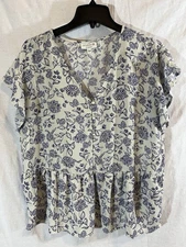 Studio B by Bobeau Women's Large Blue Paisley Shirt Sleeve Blouse