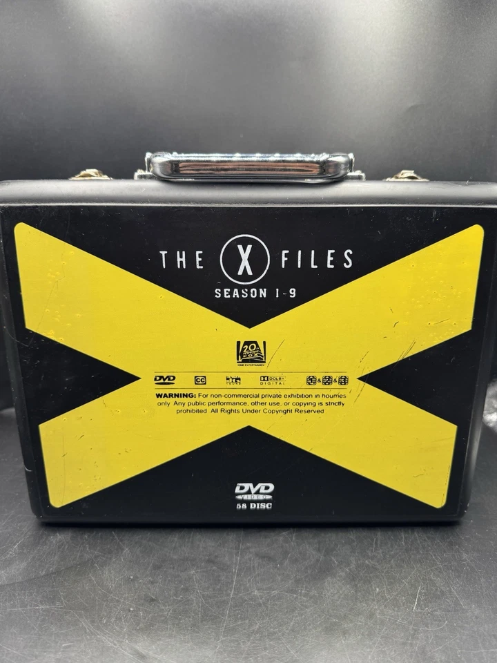 The X-Files Special Edition Season 1-9 DVD Set With Hard Case Complete 58 Discs - Image 3 of 4