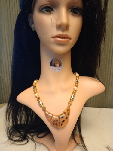 Vintage Animal Print Beaded Necklace 17 Inches - Picture 4 of 4