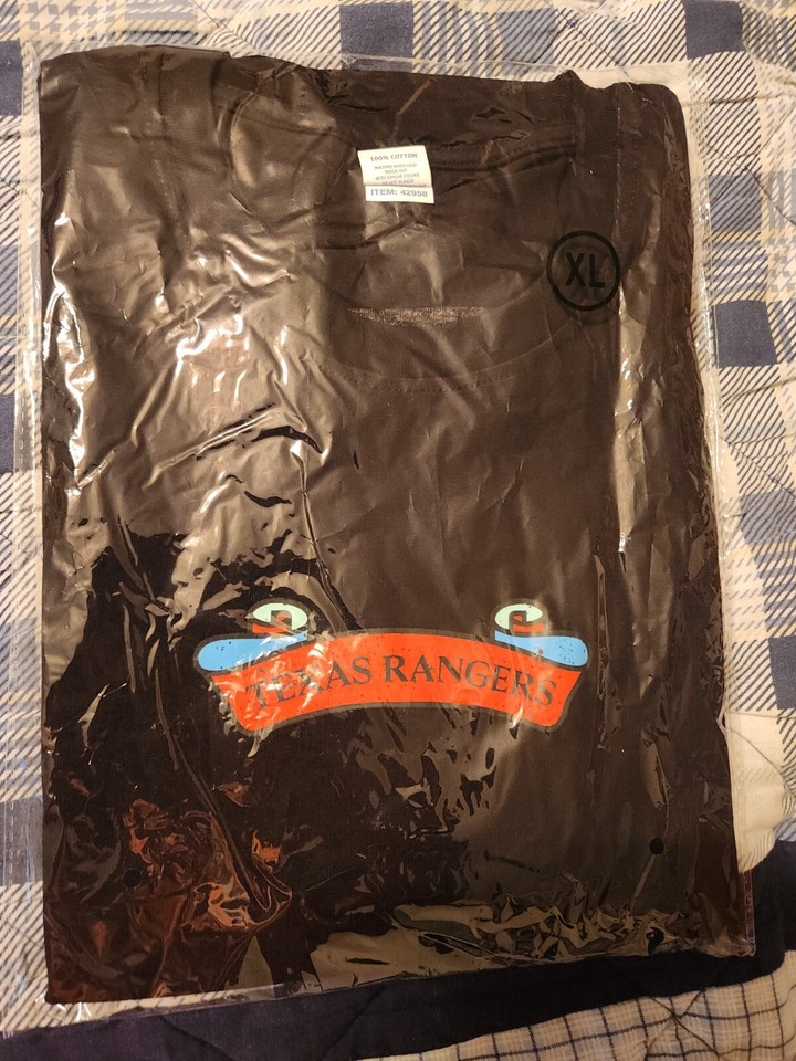 Vintage Raisins T-Shirt - Grapevine Design On Soft 50/50 Blend Tee