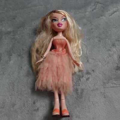 2001 Bratz Dynamite Cloe Formal Orange Funk Dress Long Blonde Hair Blue Eyes