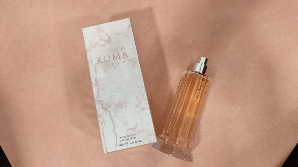 Laura Biagiotti Roma Fiori Bianchi Eau De Parfum 100 Ml Spray Sigillato - Photo 1/1