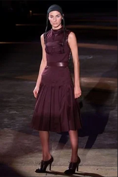 Abito Alexander McQueen A W 2002 ""Supercalifragilisticicexpialidocious"" US4 IT40