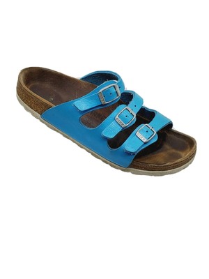 3 buckle sandals